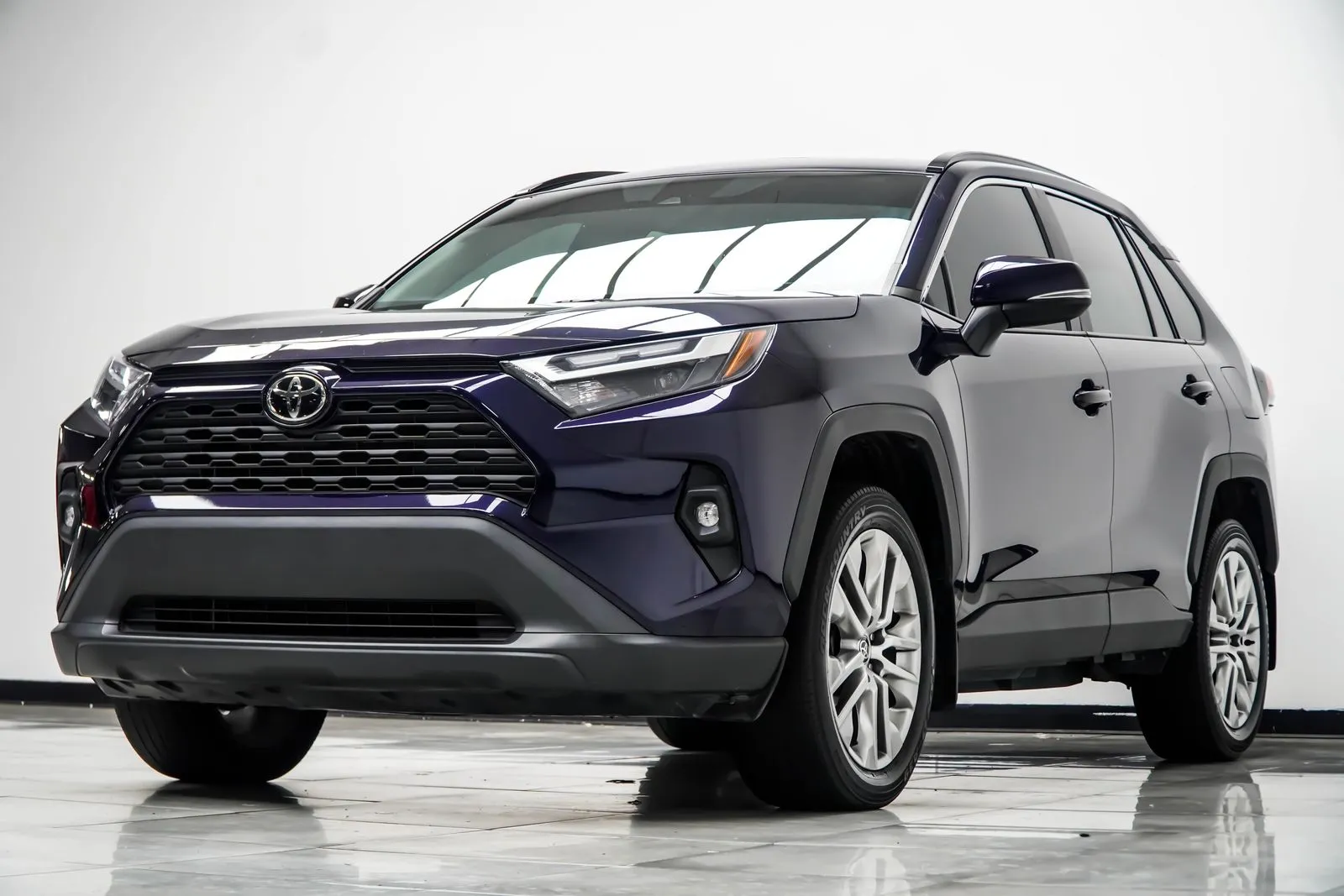 2024 Toyota RAV4 XLE Premium, photo 7
