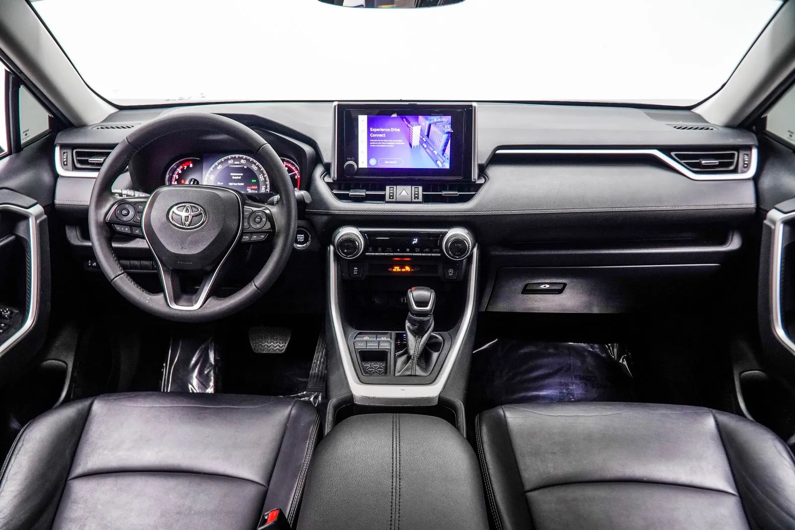 2024 Toyota RAV4 XLE Premium, photo 4