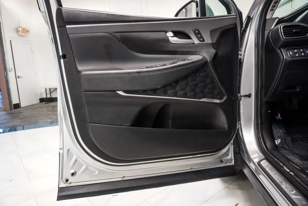 2020 Hyundai Santa Fe Limited, photo 17