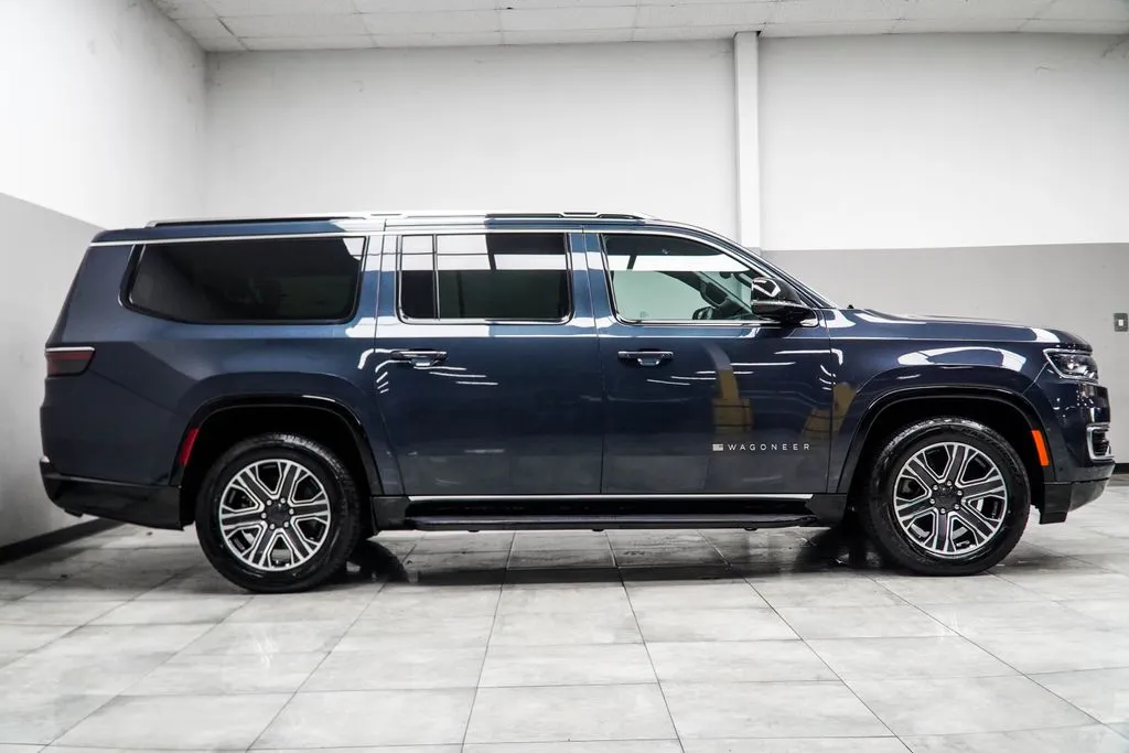 2023 Jeep Wagoneer L Series II, photo 3