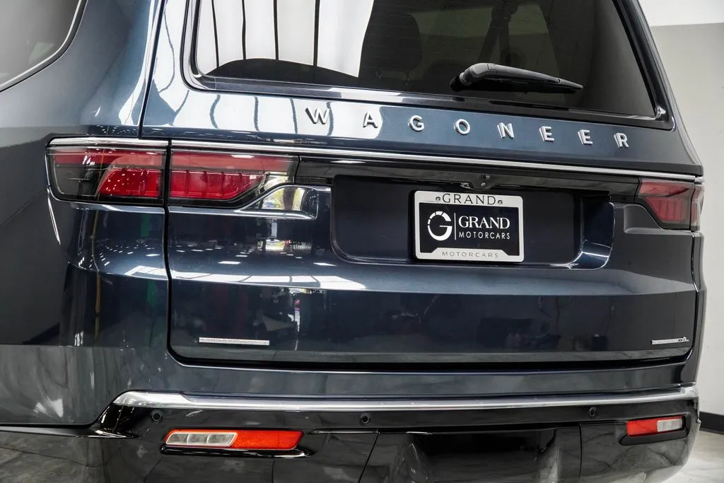 2023 Jeep Wagoneer L Series II, photo 10