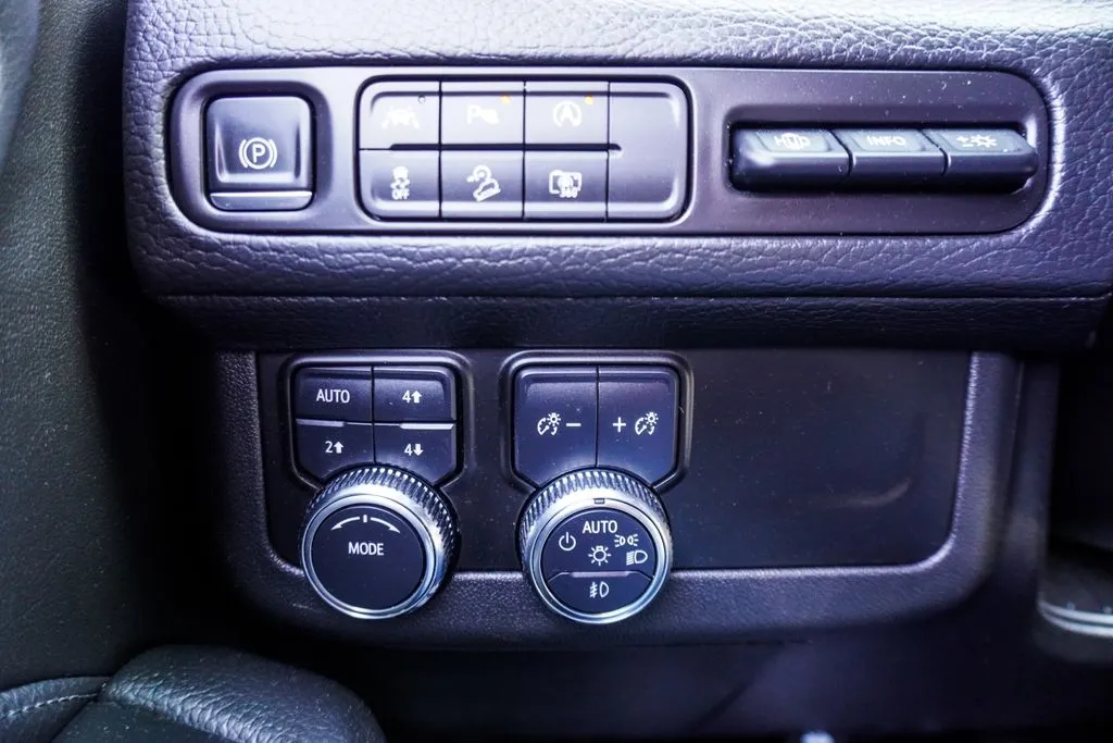 2023 GMC Yukon Denali, photo 19