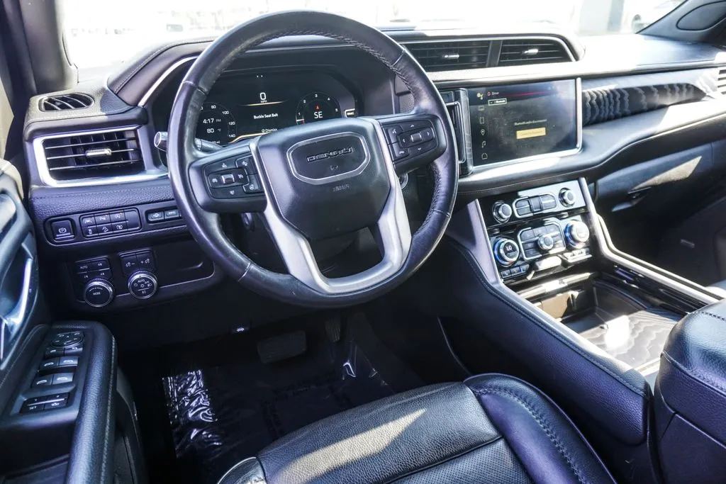 2023 GMC Yukon Denali, photo 12