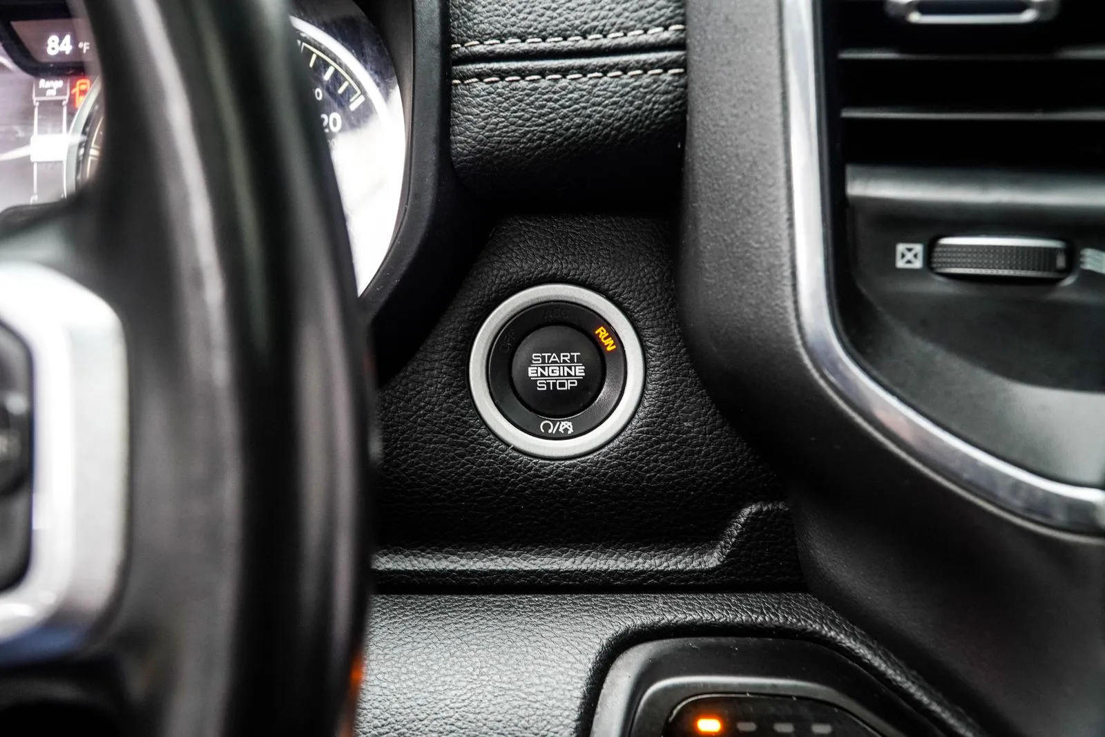 2023 Ram 1500 Laramie, photo 18