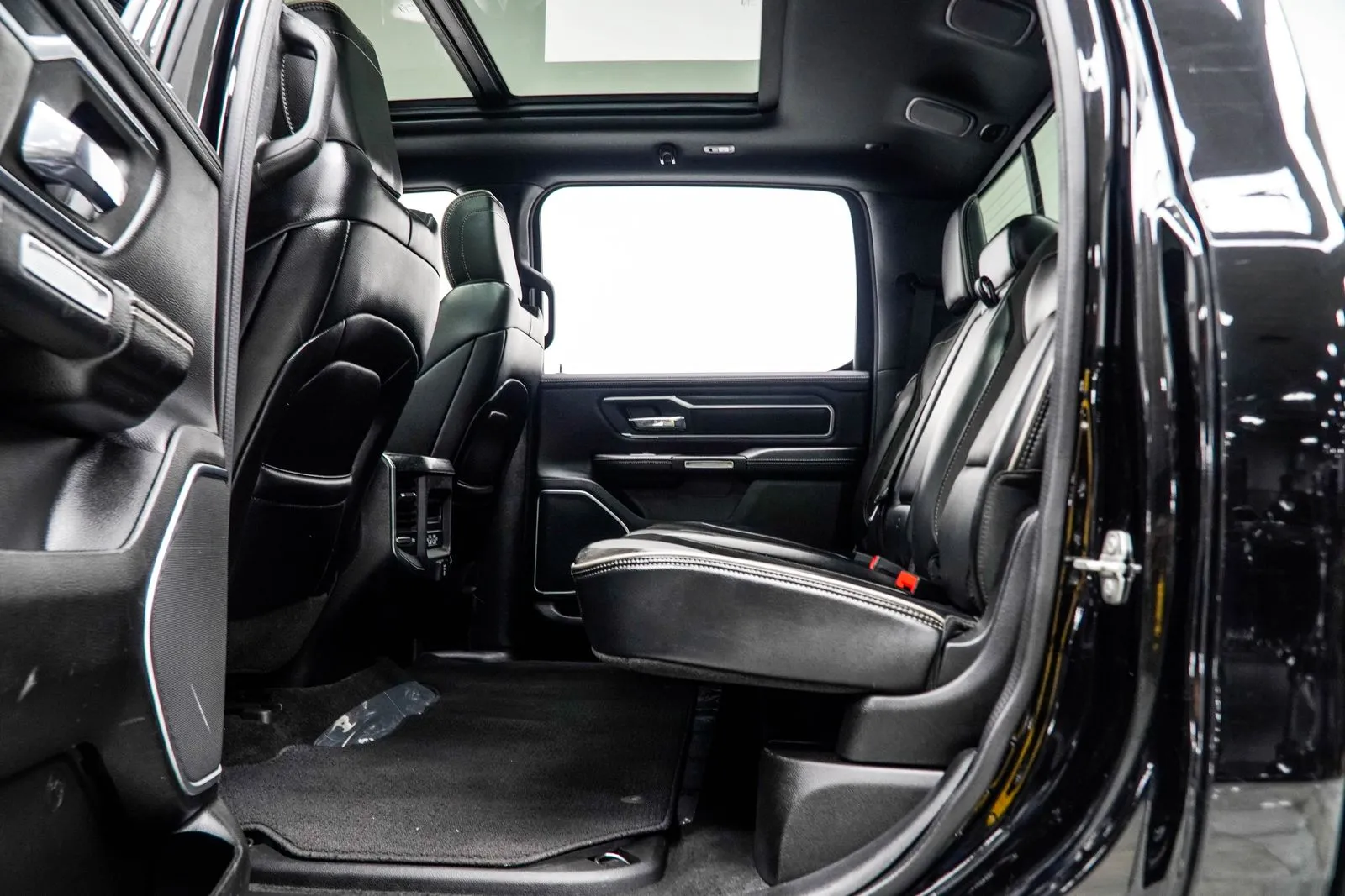 2023 Ram 1500 Laramie, photo 31