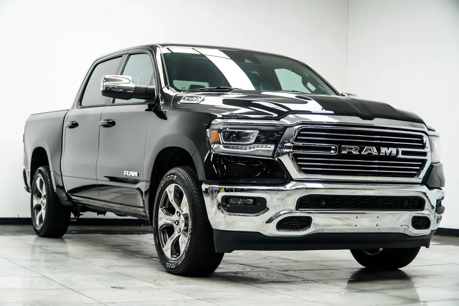 2023 Ram 1500 Laramie, photo 3