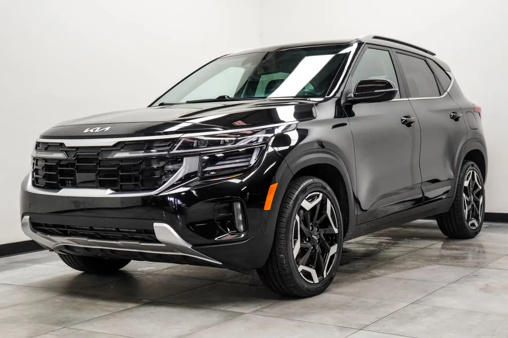 2024 Kia Seltos SX, photo 8