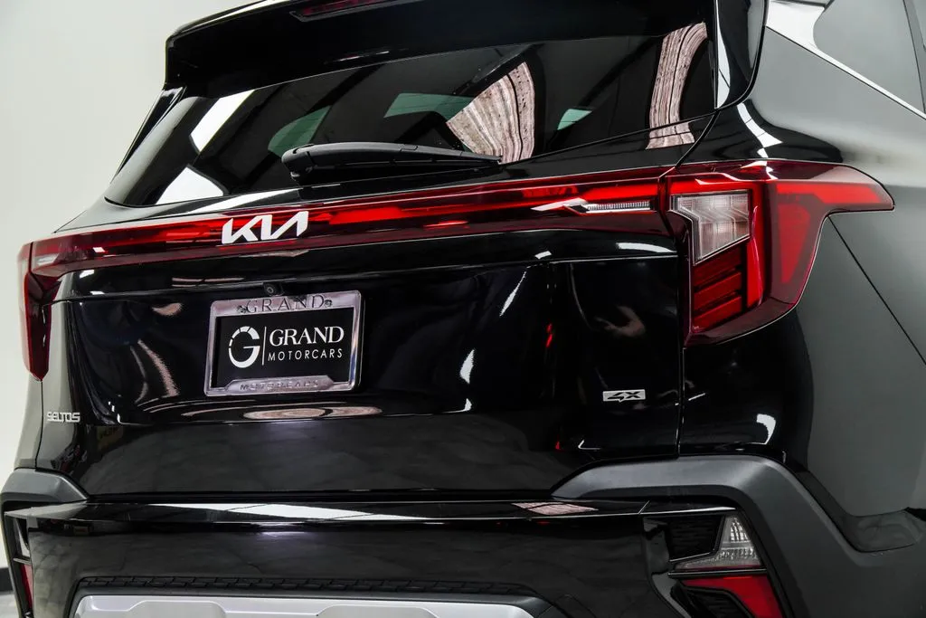 2024 Kia Seltos SX, photo 13