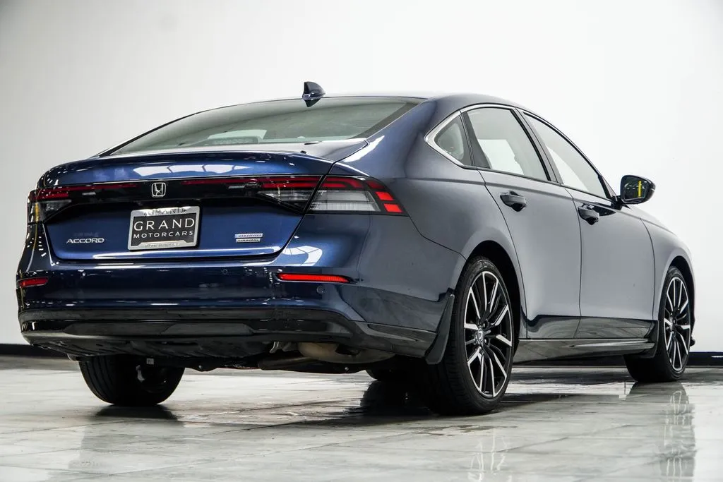 2023 Honda Accord Hybrid Touring, photo 12
