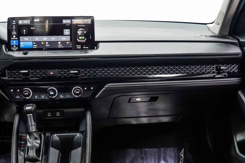 2023 Honda Accord Hybrid Touring, photo 17