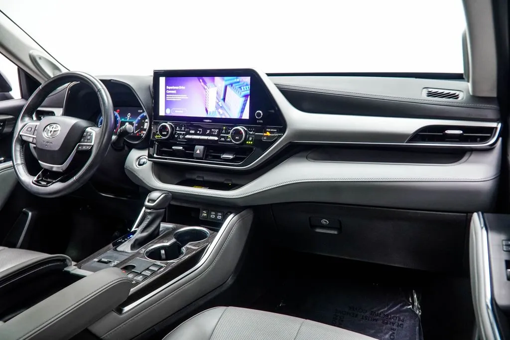2023 Toyota Highlander Platinum, photo 18