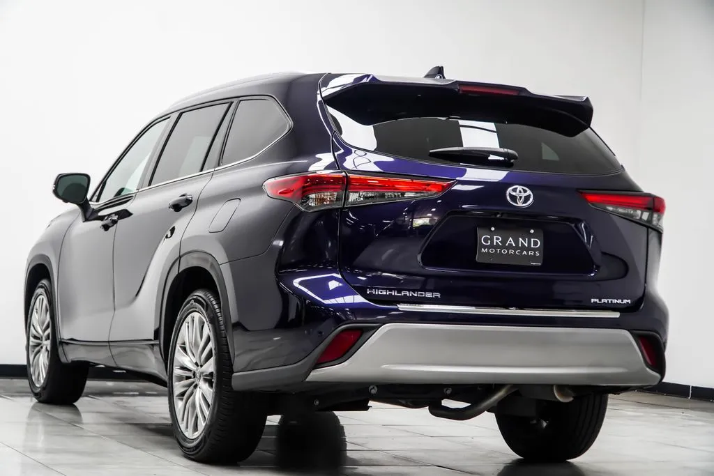 2023 Toyota Highlander Platinum, photo 10