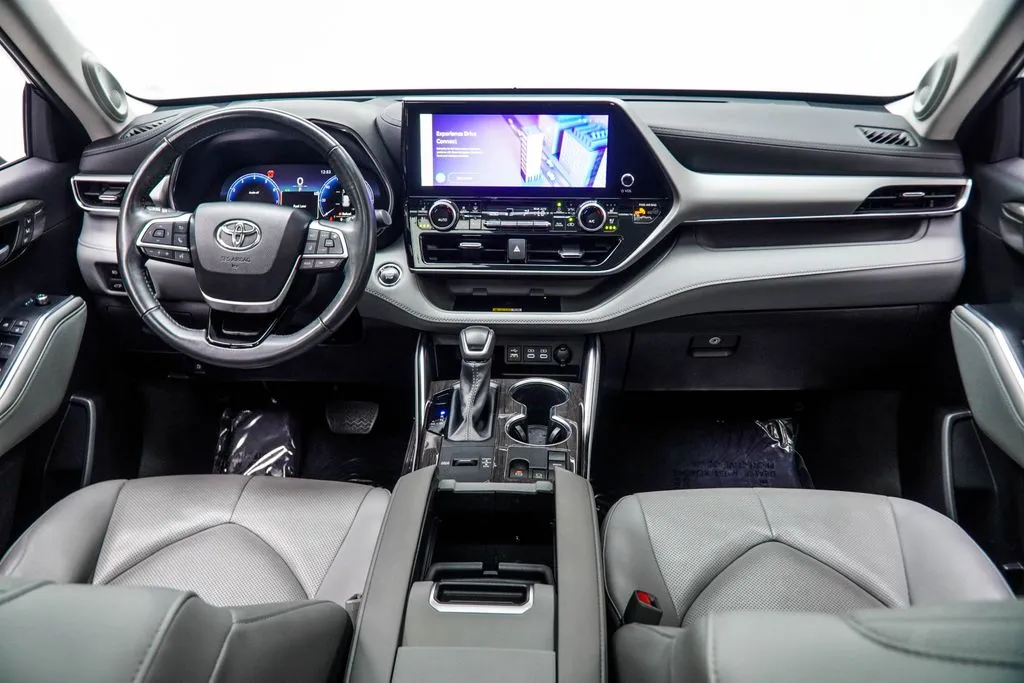 2023 Toyota Highlander Platinum, photo 4