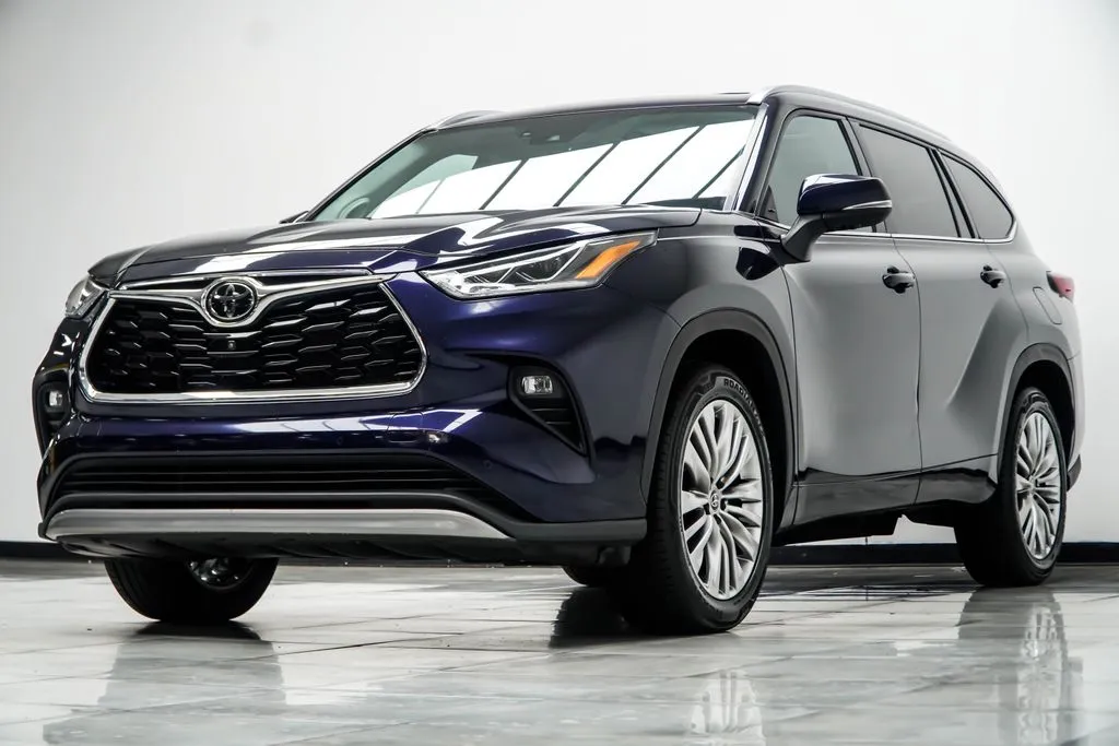 2023 Toyota Highlander Platinum, photo 8