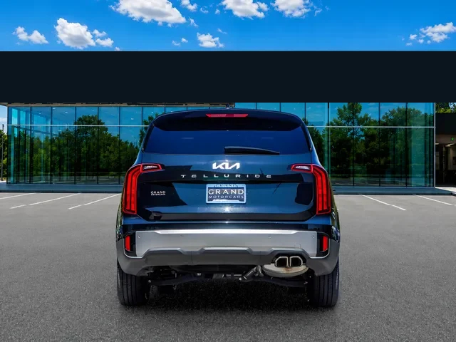 2025 Kia Telluride S, photo 4