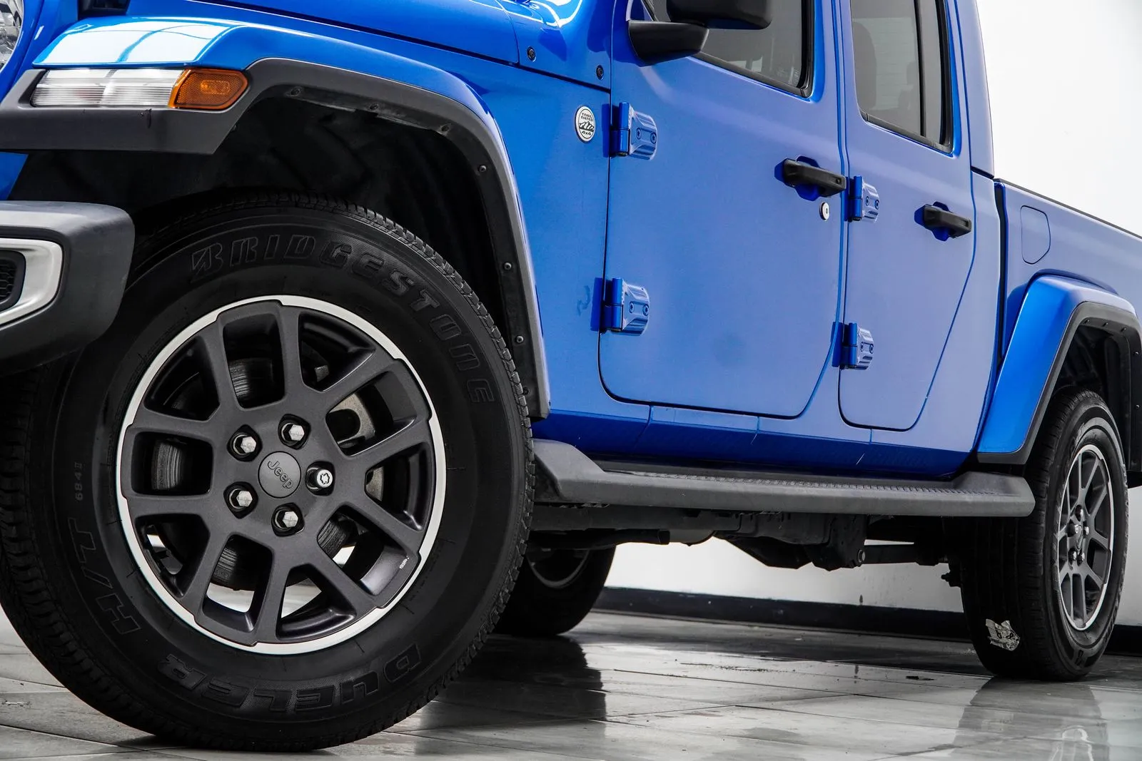 2023 Jeep Gladiator Overland, photo 2