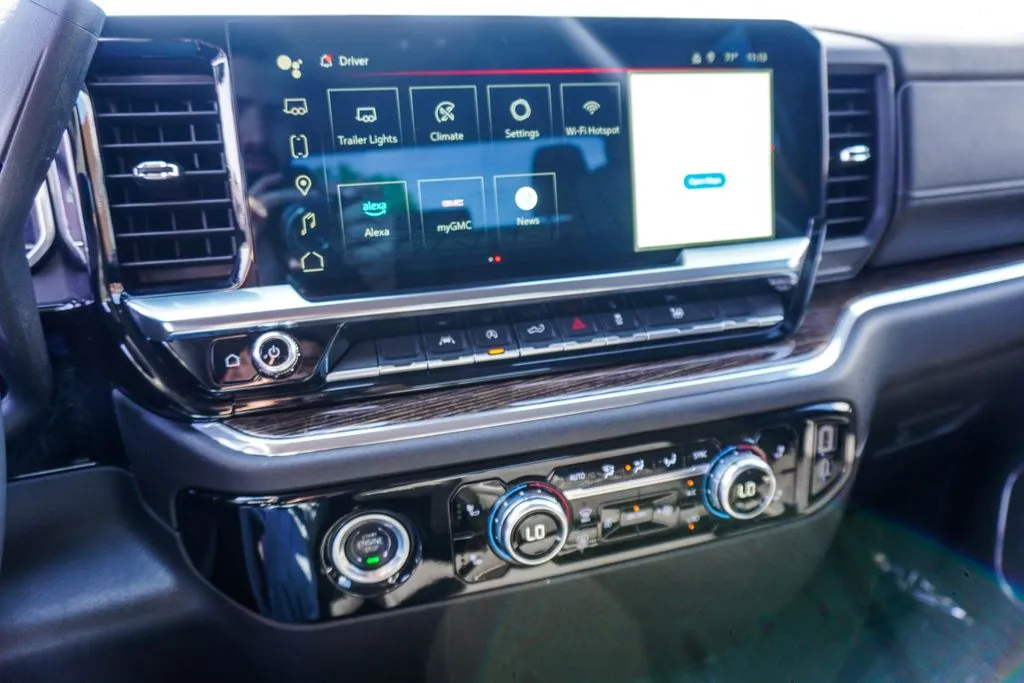 2024 GMC Sierra 1500 Elevation, photo 18