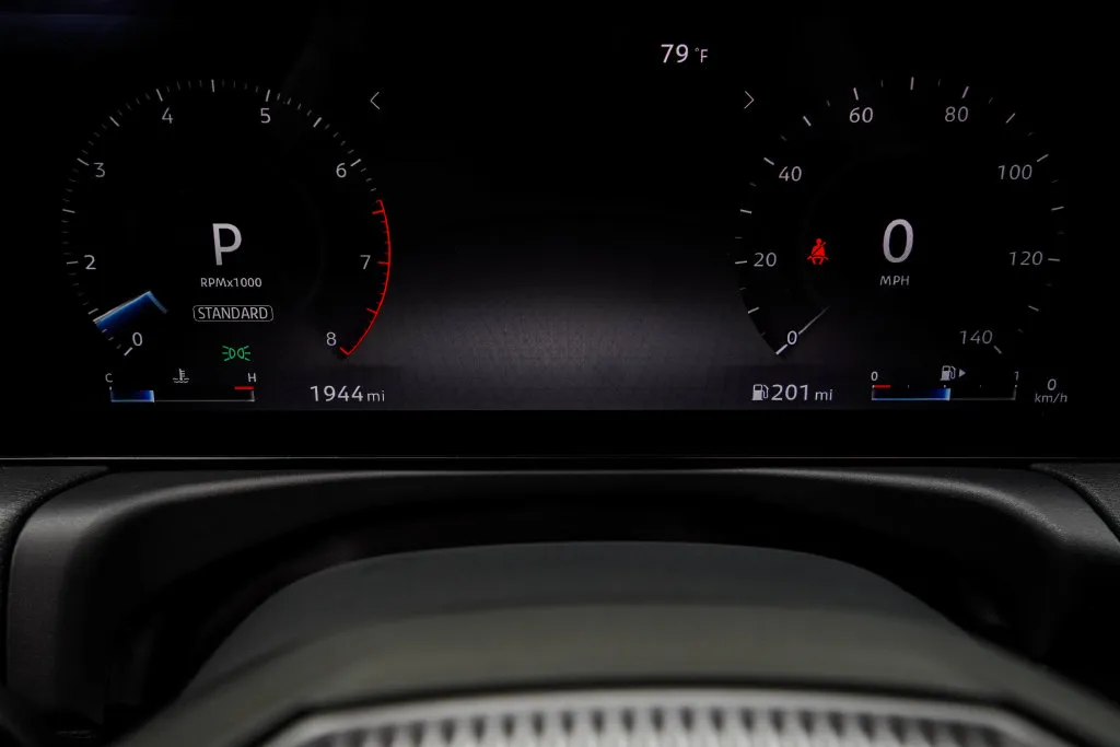 2026 Nissan Sentra SR, photo 30