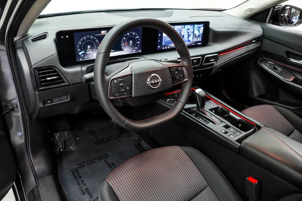 2026 Nissan Sentra SR, photo 19