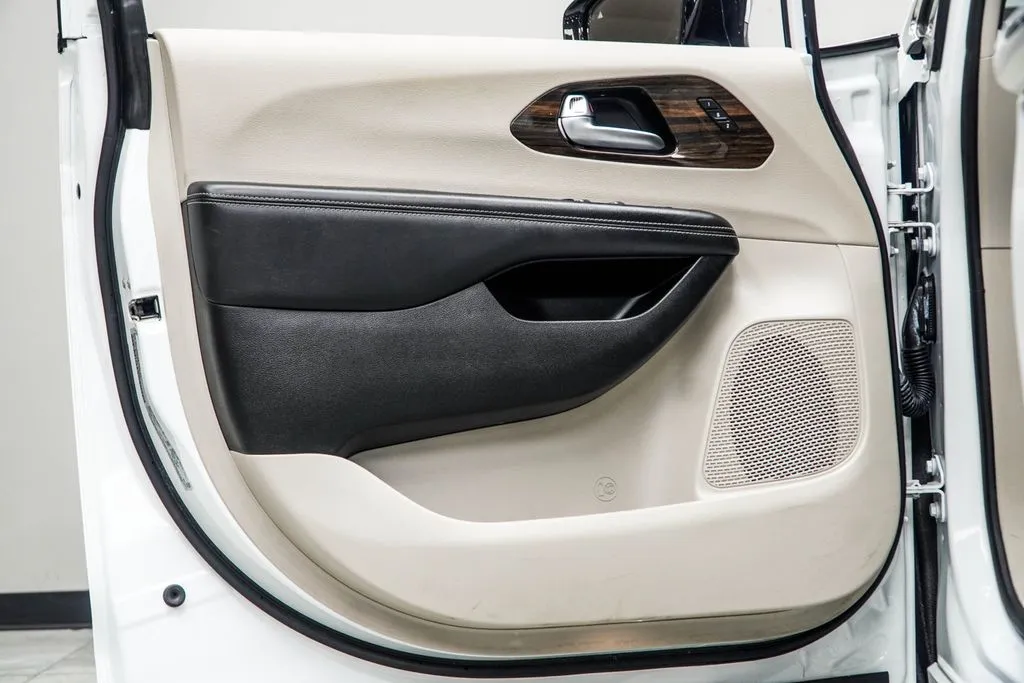 2023 Chrysler Pacifica Limited, photo 30