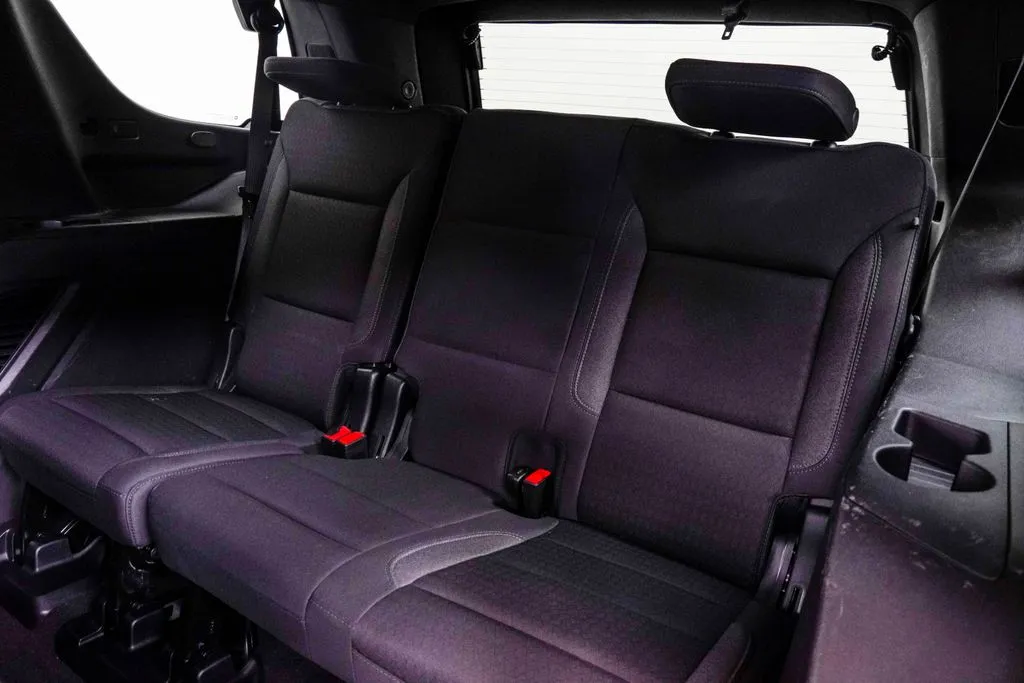 2025 Chevrolet Tahoe LS, photo 19