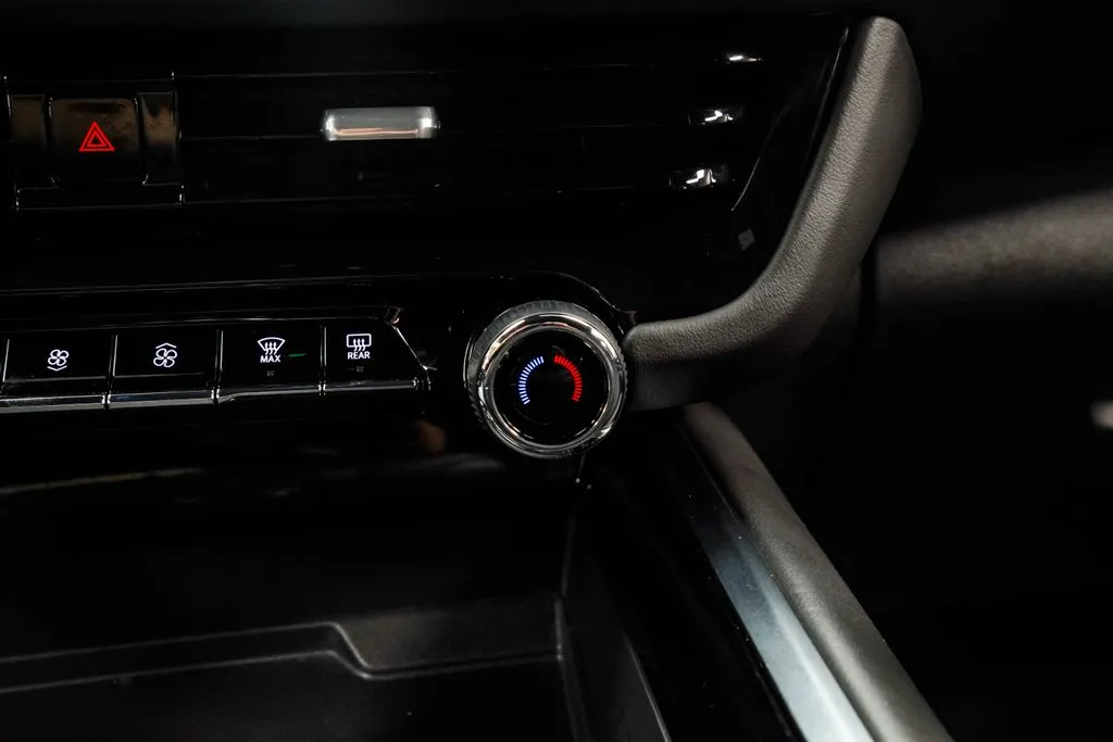 2025 Chevrolet Tahoe LS, photo 26