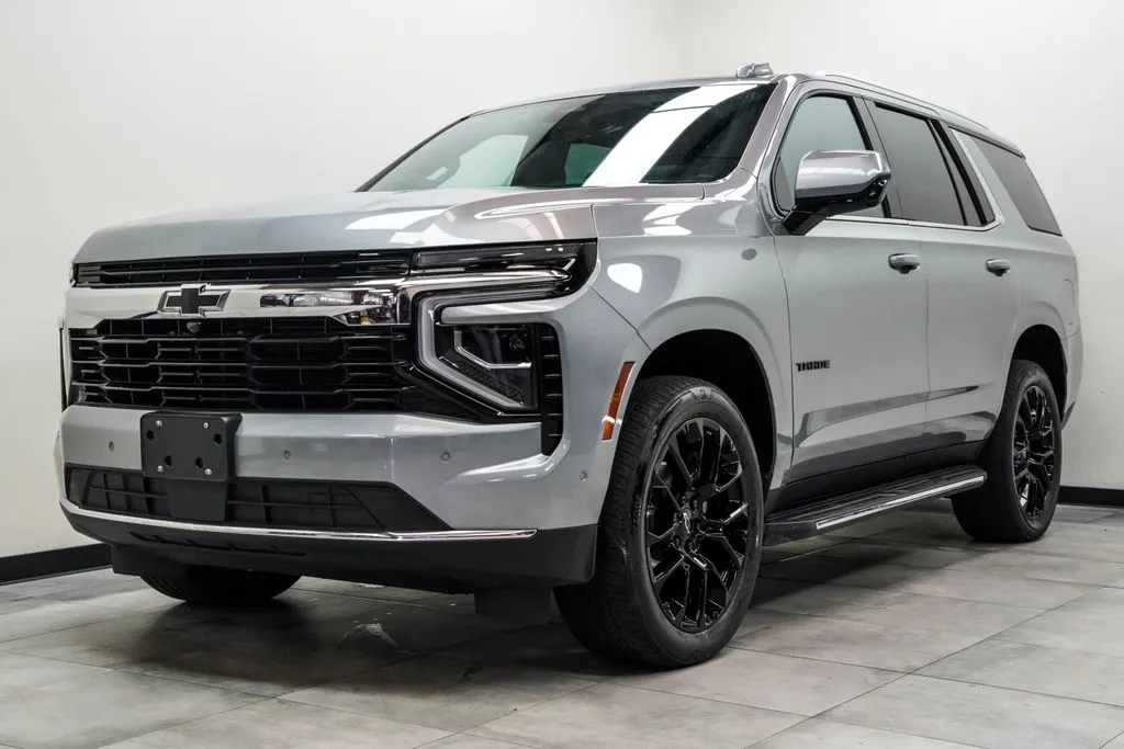 2025 Chevrolet Tahoe LS, photo 7