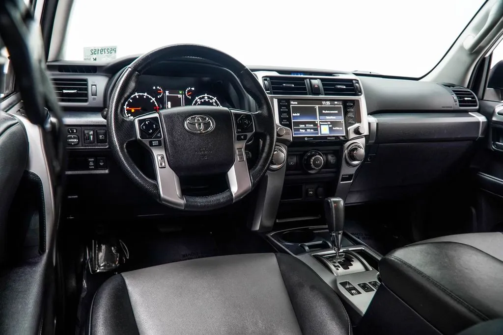 2023 Toyota 4Runner SR5 Premium, photo 12