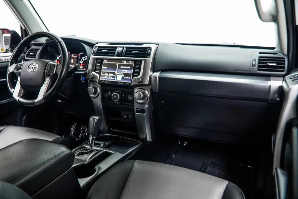 2023 Toyota 4Runner SR5 Premium, photo 15
