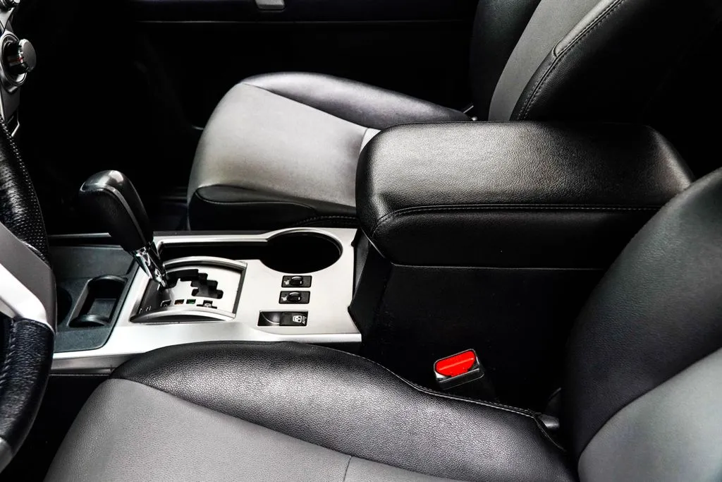2023 Toyota 4Runner SR5 Premium, photo 16