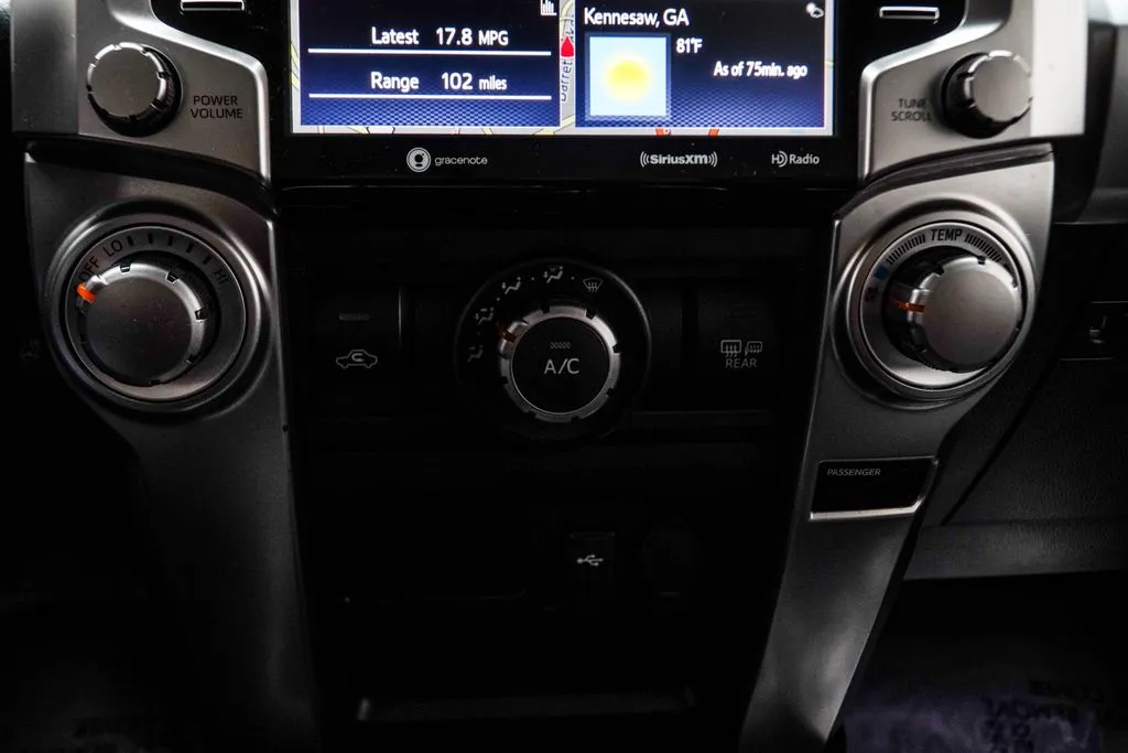 2023 Toyota 4Runner SR5 Premium, photo 19