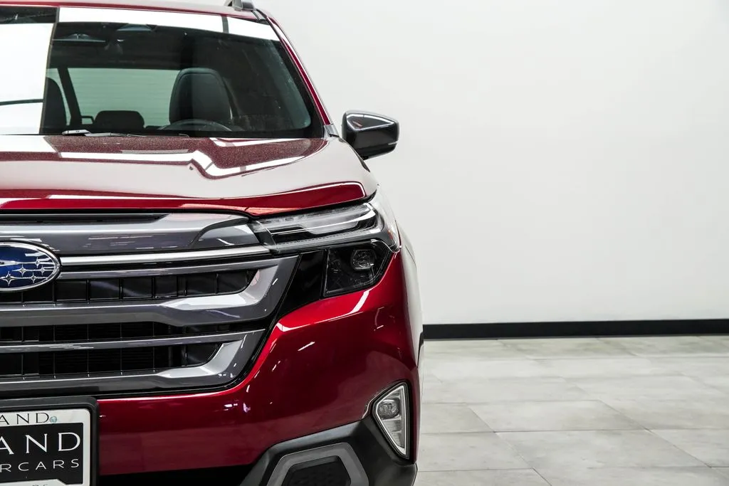2025 Subaru Forester Limited, photo 7