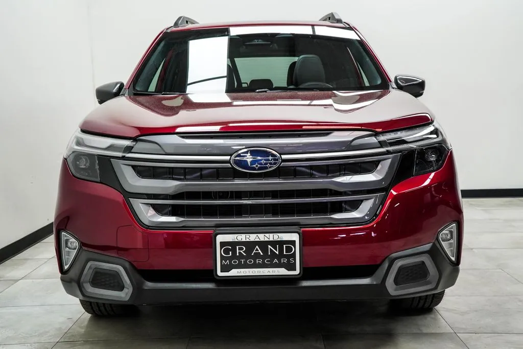2025 Subaru Forester Limited, photo 5
