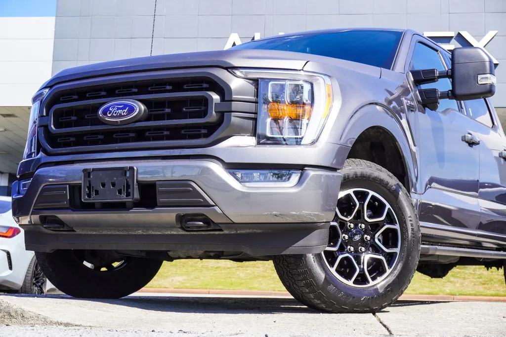 2023 Ford F-150 XLT, photo 1