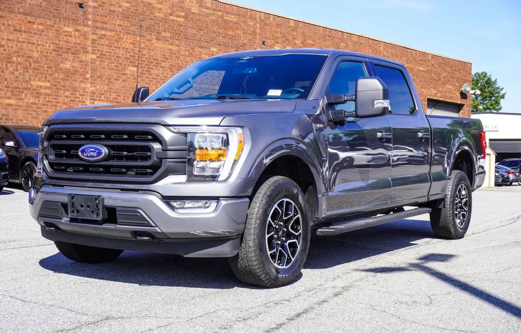 2023 Ford F-150 XLT, photo 2