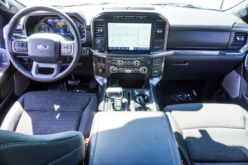 2023 Ford F-150 XLT, photo 8