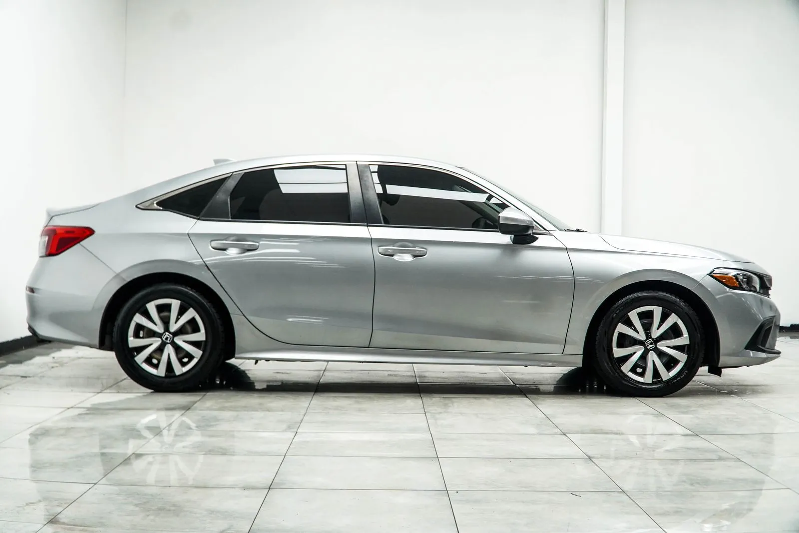 2022 Honda Civic LX, photo 6