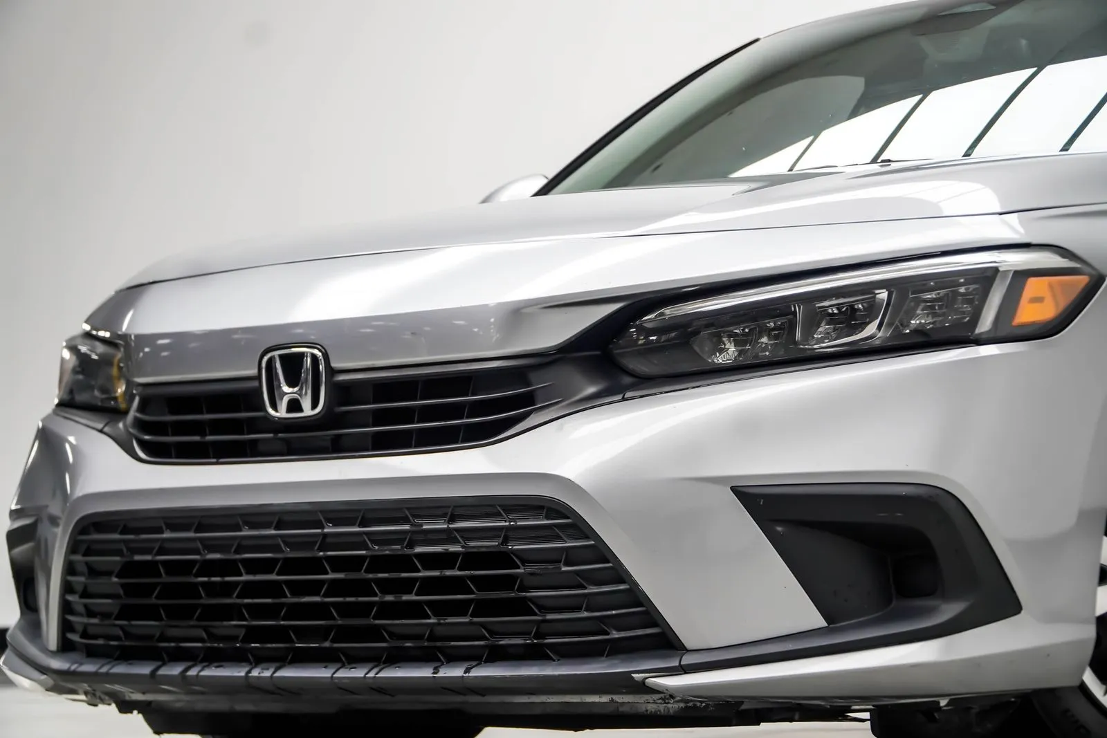 2022 Honda Civic LX, photo 1