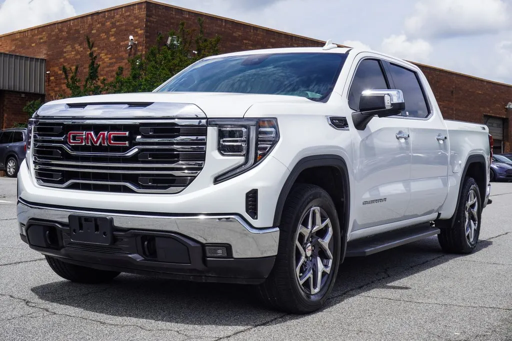 2022 GMC Sierra 1500 SLT, photo 2