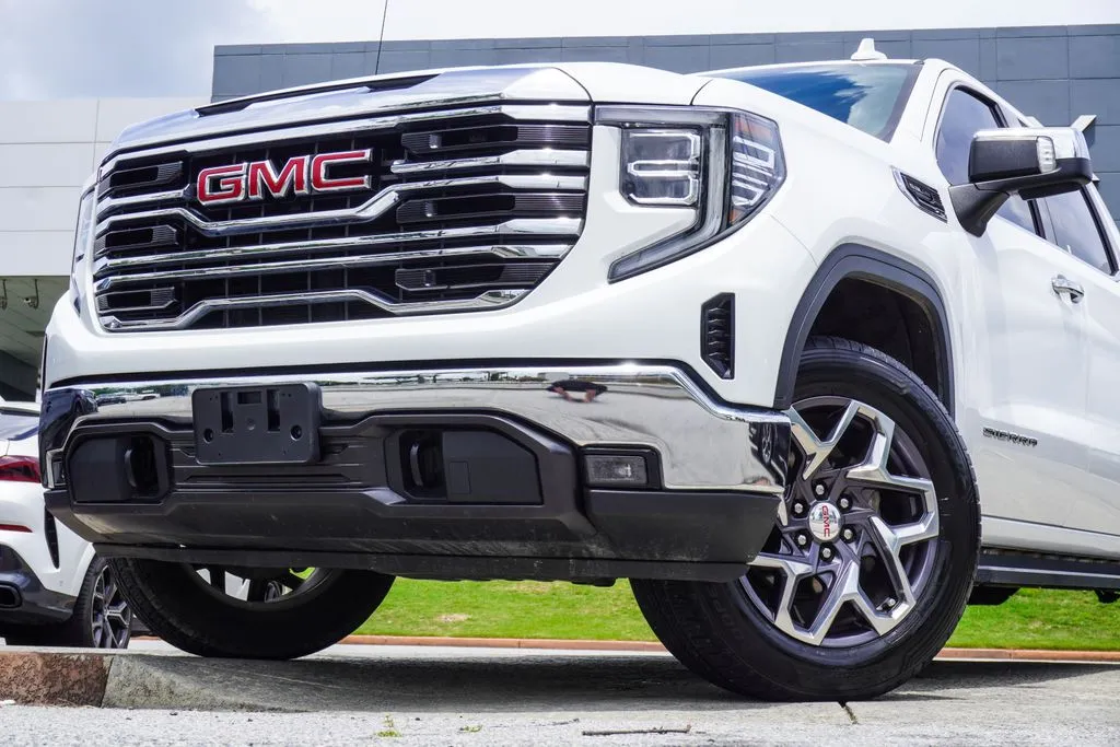 2022 GMC Sierra 1500 SLT, photo 1