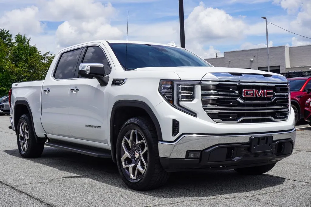 2022 GMC Sierra 1500 SLT, photo 3