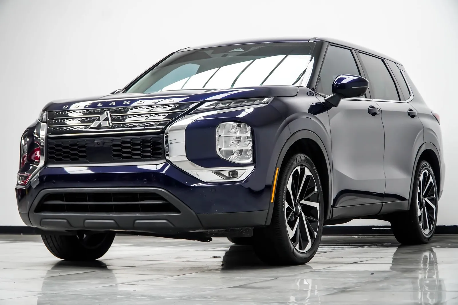 2024 Mitsubishi Outlander SE, photo 8