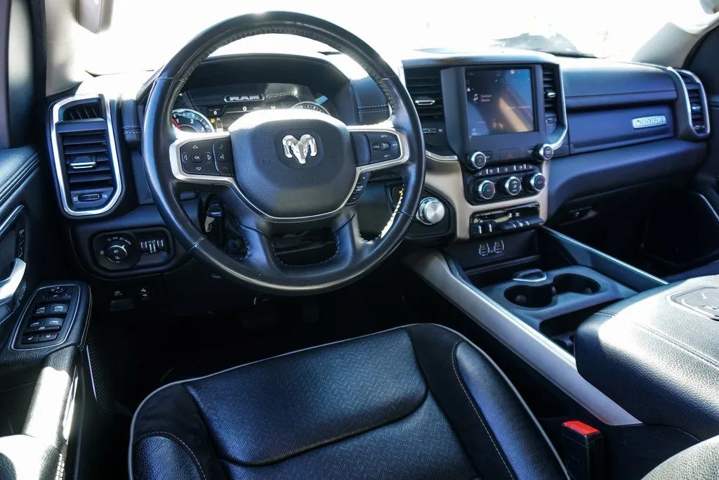 2022 Ram 1500 Laramie, photo 11