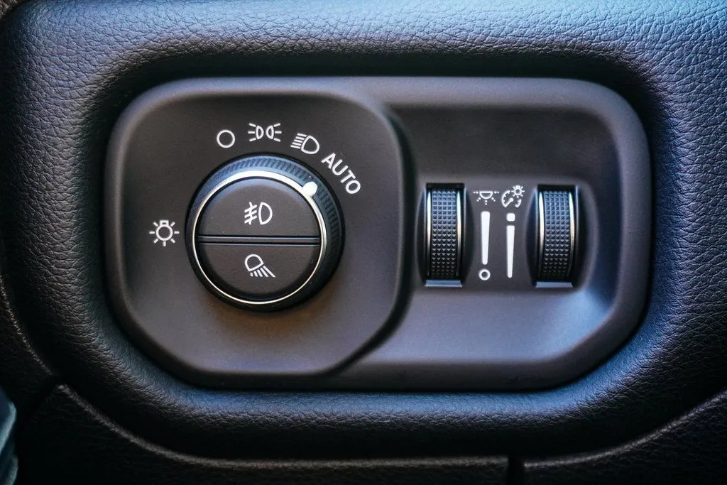 2022 Ram 1500 Laramie, photo 19