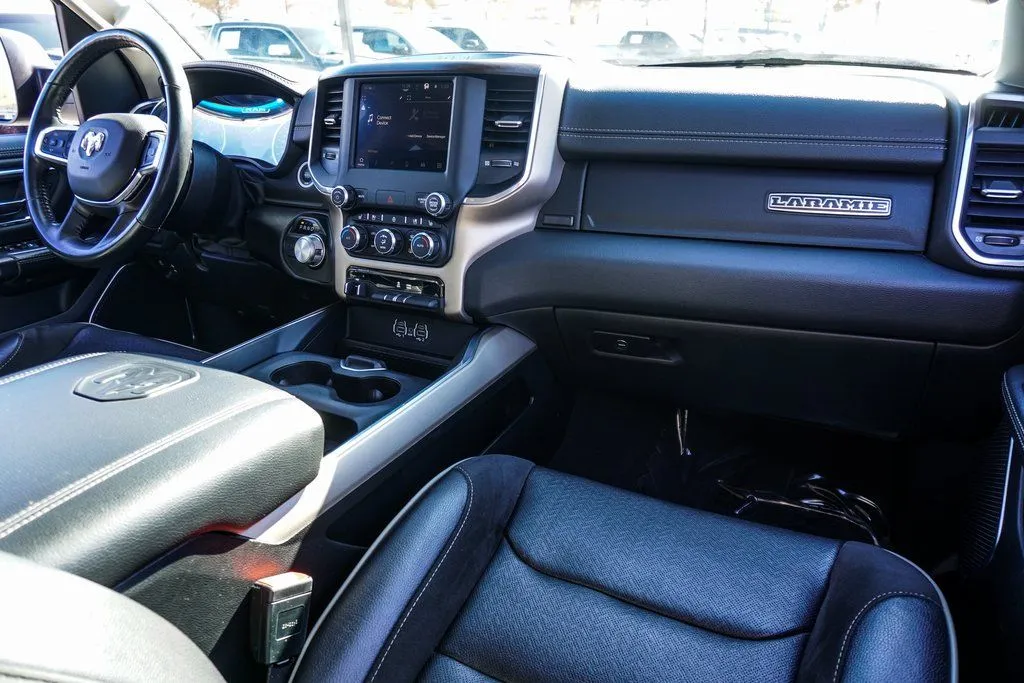 2022 Ram 1500 Laramie, photo 9
