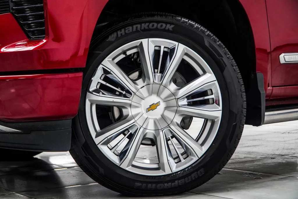 2023 Chevrolet Silverado 1500 High Country, photo 3