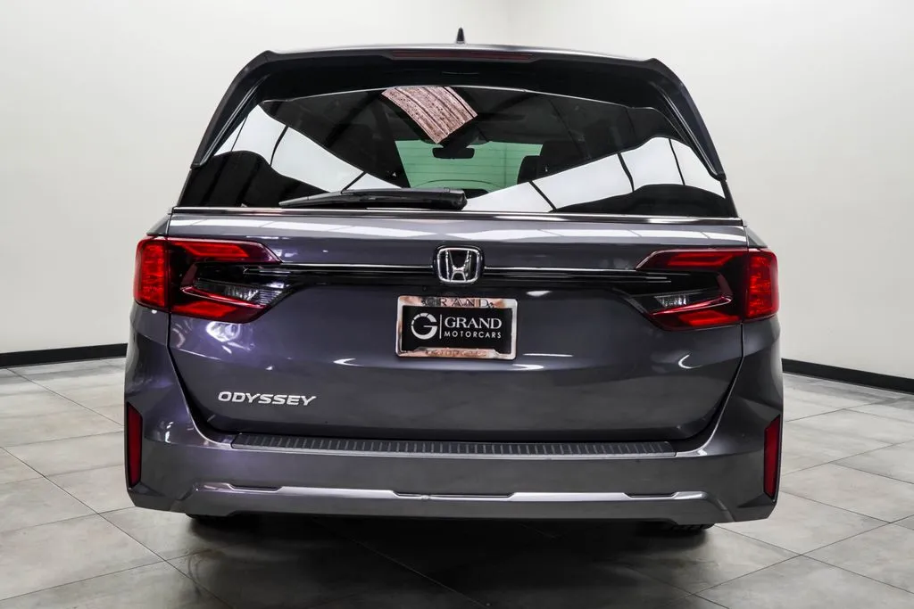 2025 Honda Odyssey EX-L, photo 10