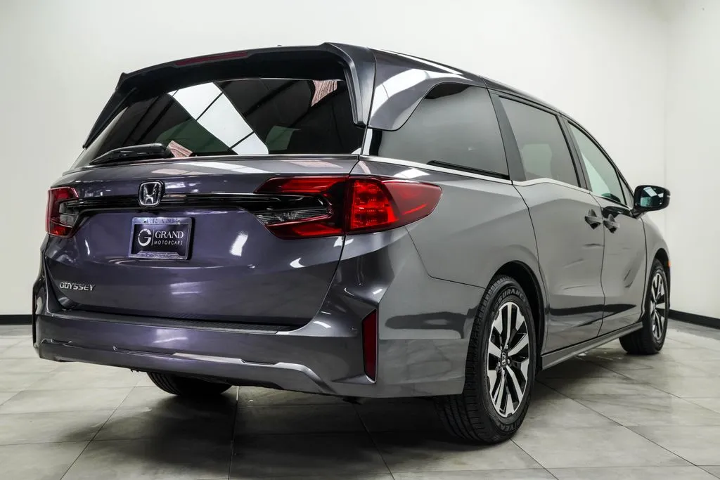 2025 Honda Odyssey EX-L, photo 12