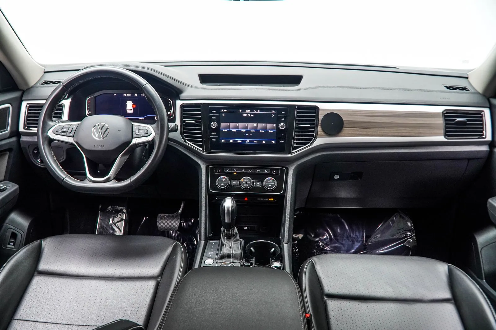 2023 Volkswagen Atlas SEL, photo 3