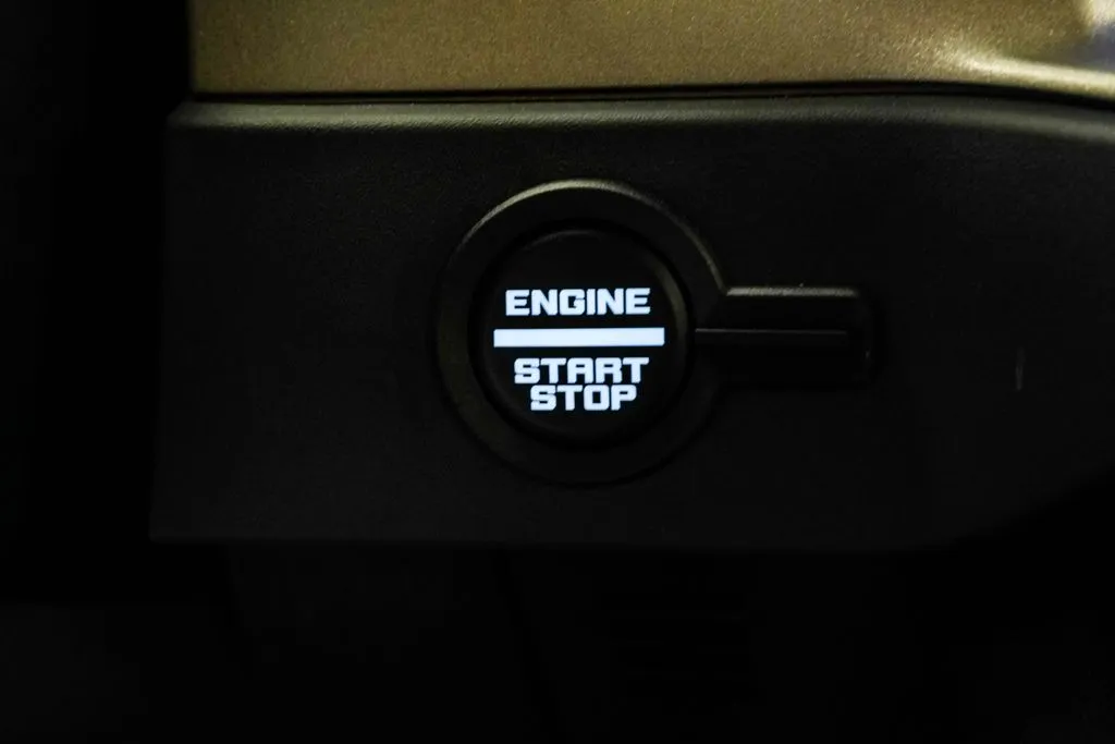 2025 Ford Bronco Outer Banks, photo 29